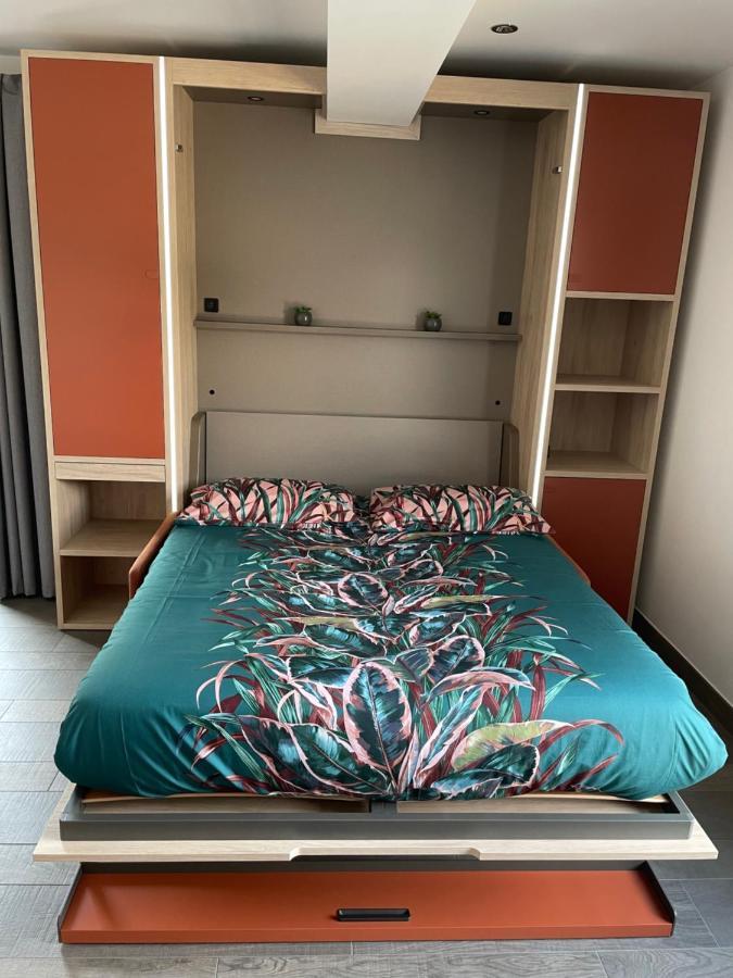 Ferienwohnung Au Charme Des Marees Lion-sur-Mer Exterior foto