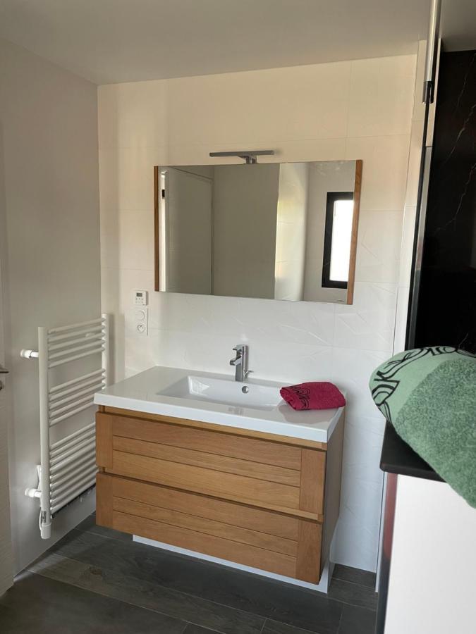 Ferienwohnung Au Charme Des Marees Lion-sur-Mer Exterior foto
