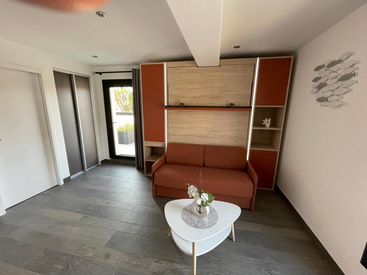 Ferienwohnung Au Charme Des Marees Lion-sur-Mer Exterior foto